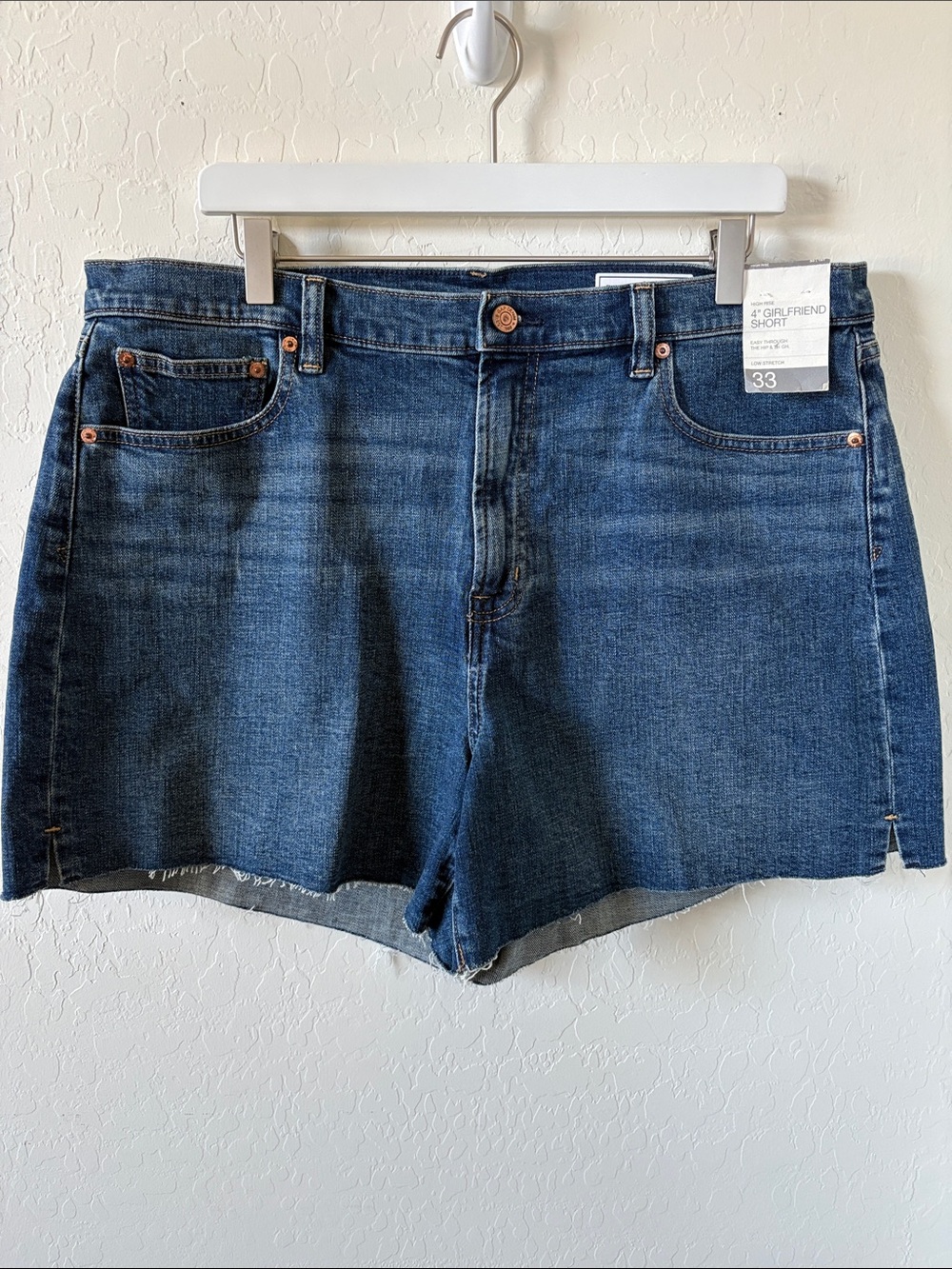 GAP Girlfriend Jean Short High Rise sz 33 - 16 Tall